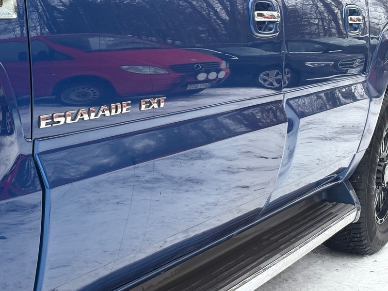 Cadillac Escalade vaihtoauto