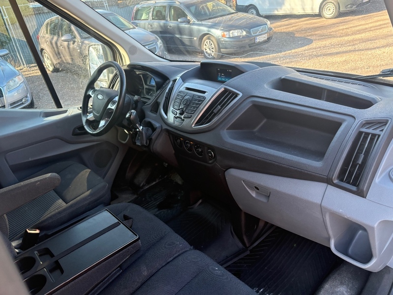 Ford Transit vaihtoauto