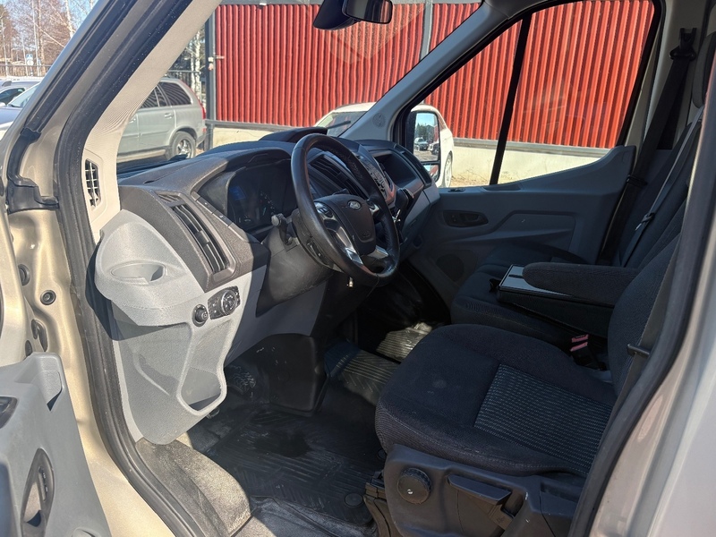 Ford Transit vaihtoauto