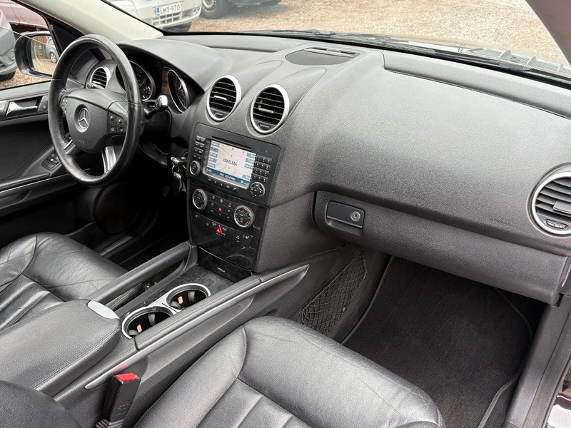 Mercedes-Benz ML vaihtoauto