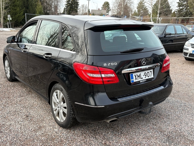 Mercedes-Benz B vaihtoauto