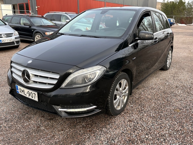 Mercedes-Benz B vaihtoauto