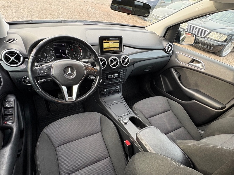 Mercedes-Benz B vaihtoauto