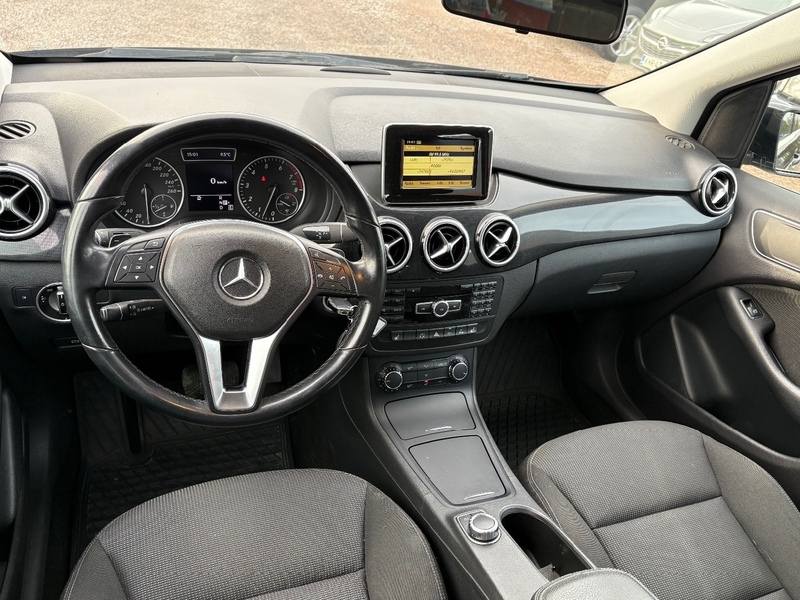 Mercedes-Benz B vaihtoauto