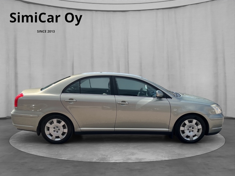 Toyota Avensis vaihtoauto