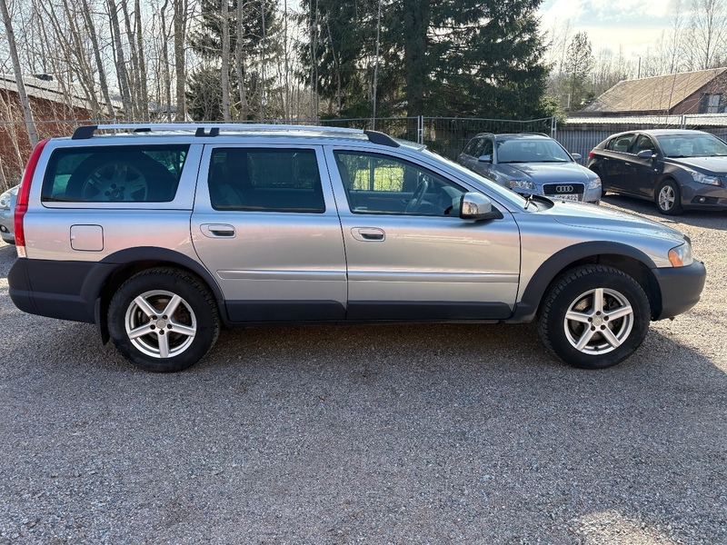 Volvo XC70 vaihtoauto