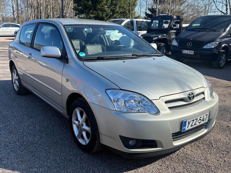 Toyota Corolla vaihtoauto