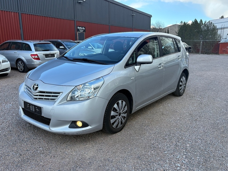 Toyota Verso vaihtoauto