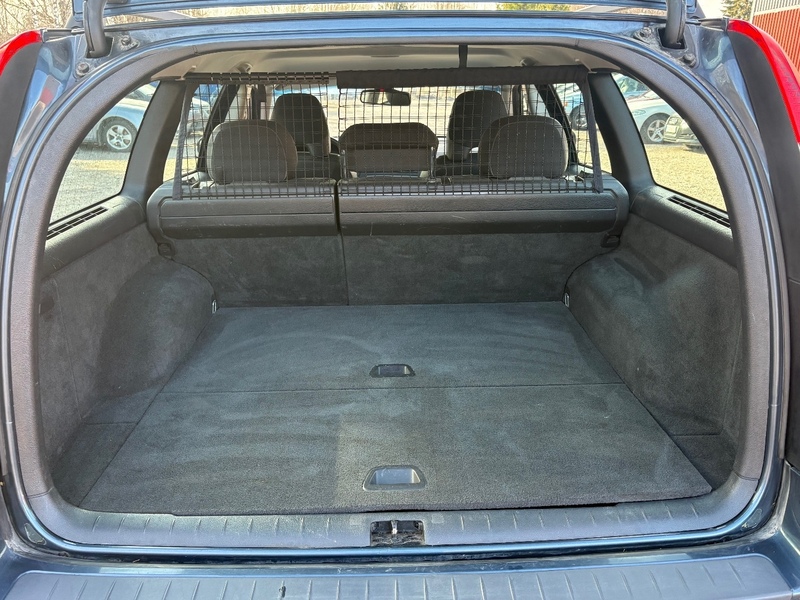 Volvo V70 vaihtoauto