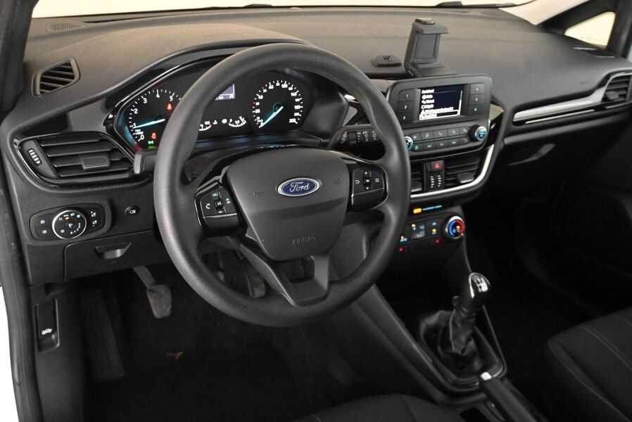 Ford Fiesta Van vaihtoauto