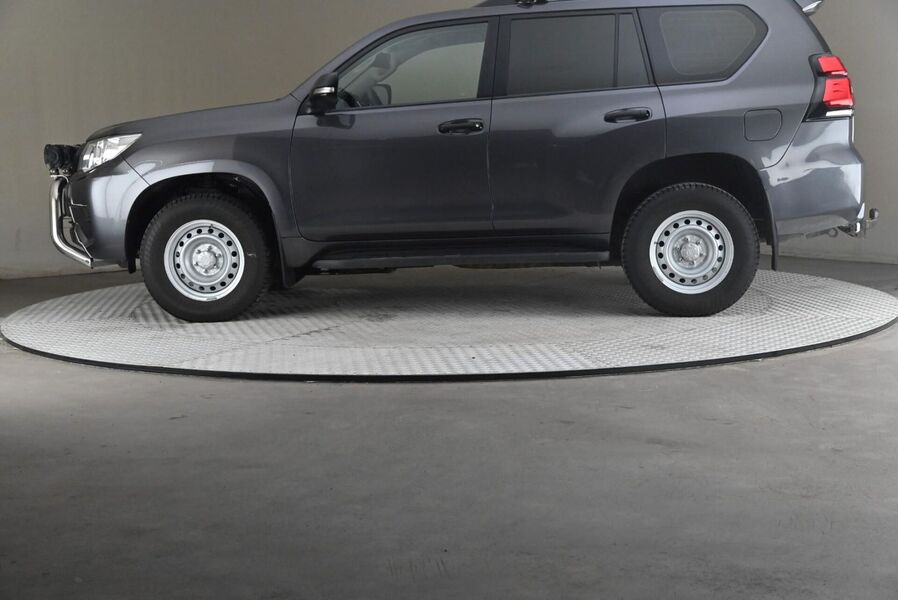 Toyota Land Cruiser vaihtoauto