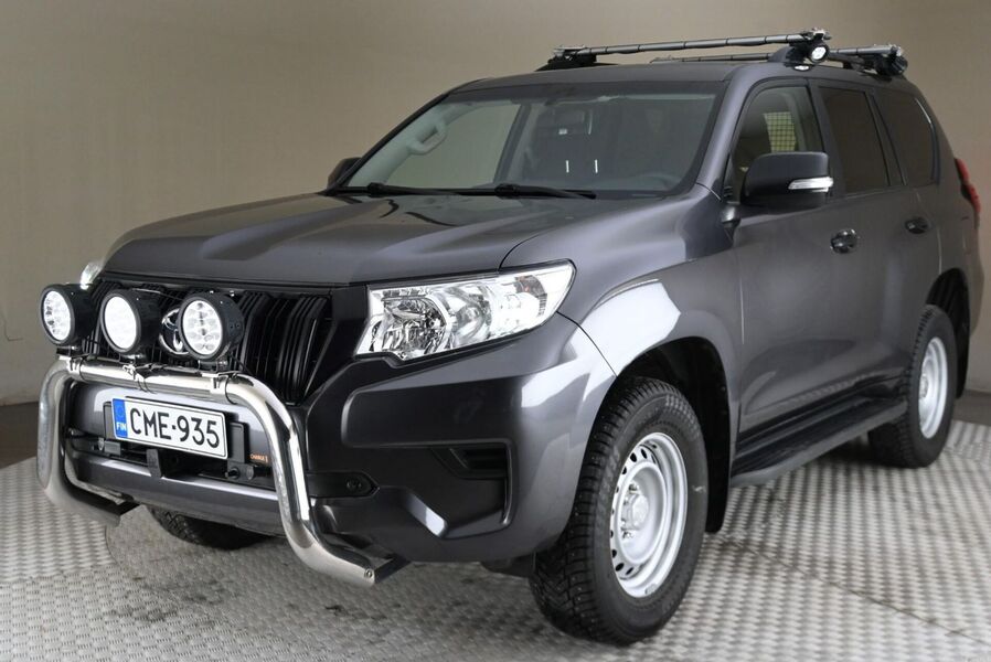 Toyota Land Cruiser vaihtoauto