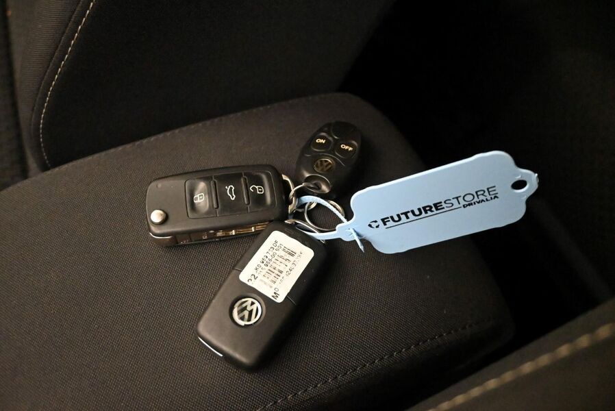 Volkswagen Caddy Maxi vaihtoauto