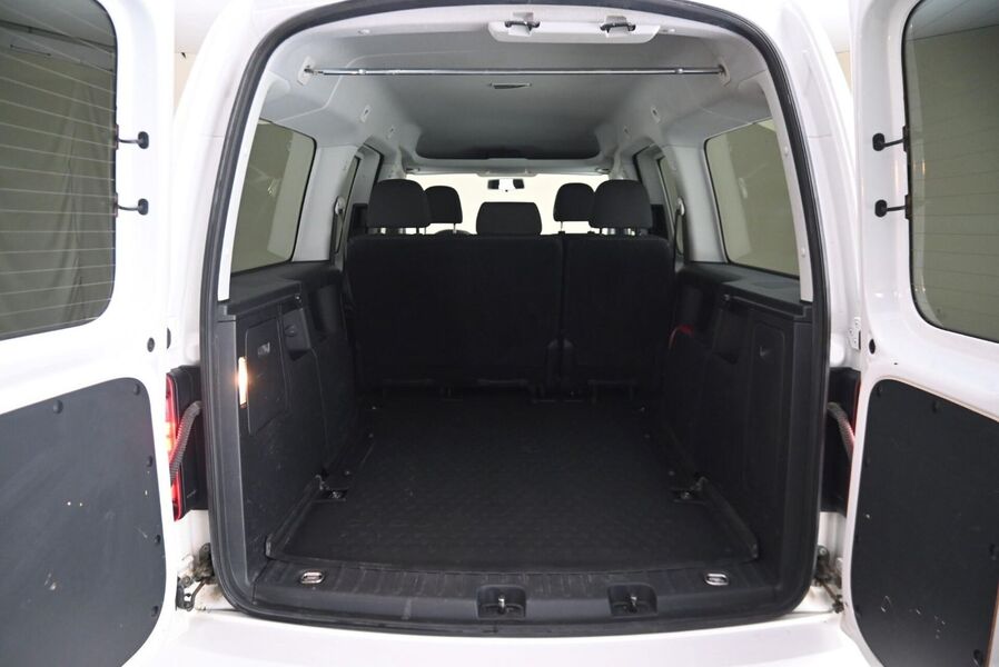 Volkswagen Caddy Maxi vaihtoauto