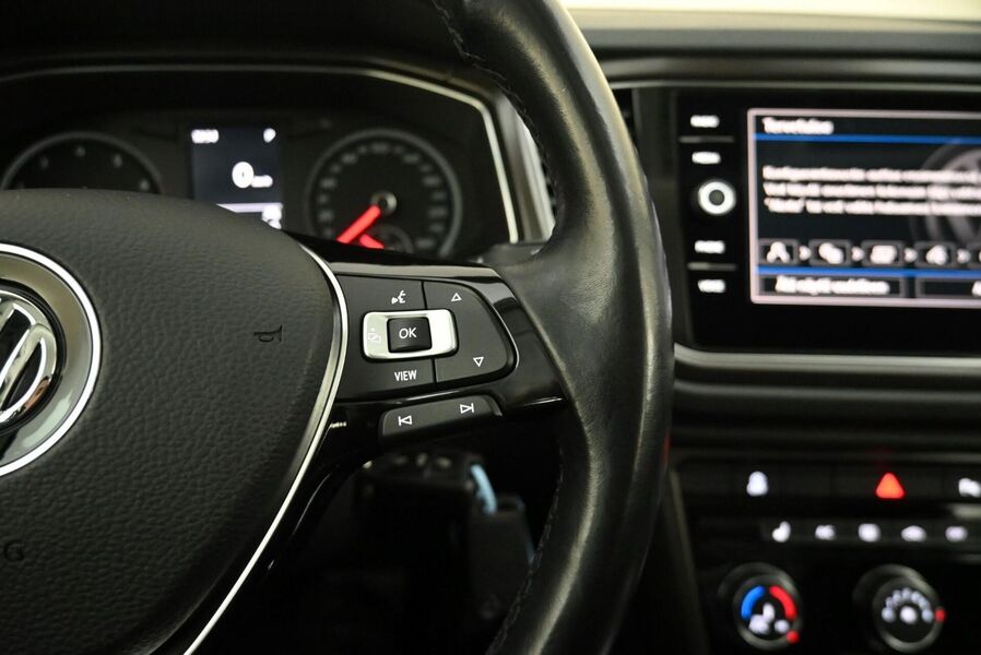 Volkswagen T-Roc vaihtoauto