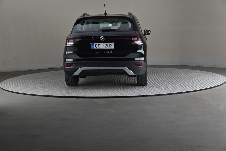 Volkswagen T-Cross vaihtoauto