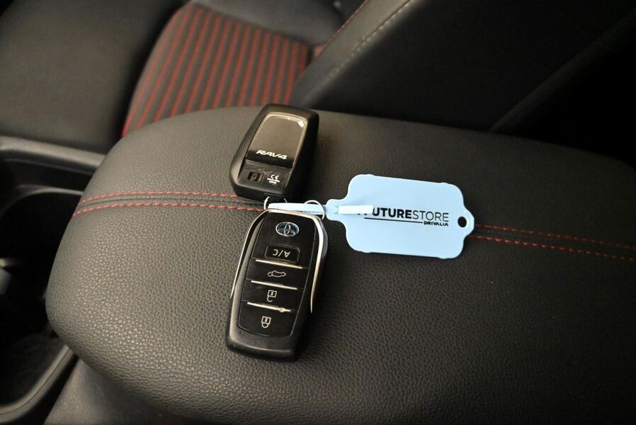 Toyota RAV4 vaihtoauto