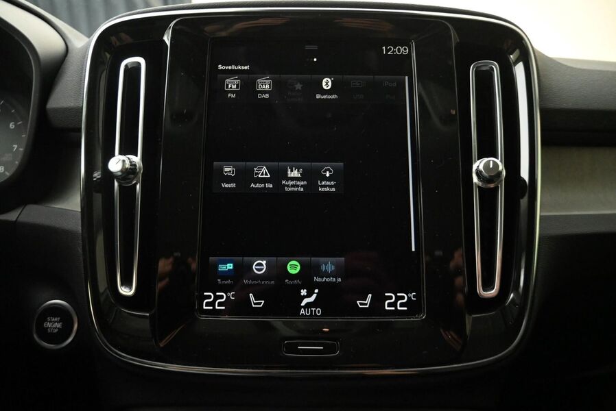 Volvo XC40 vaihtoauto