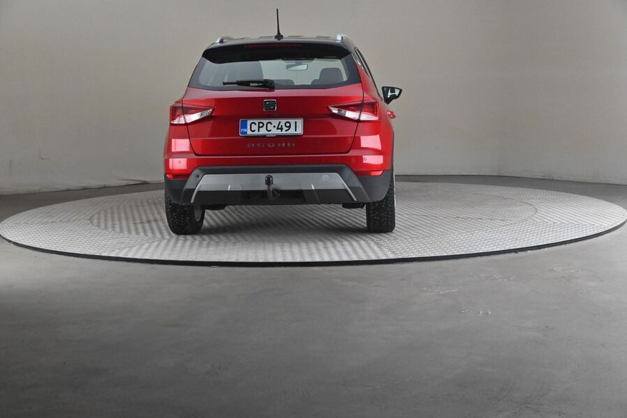 SEAT Arona vaihtoauto