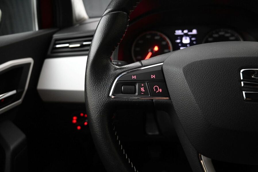 SEAT Arona vaihtoauto