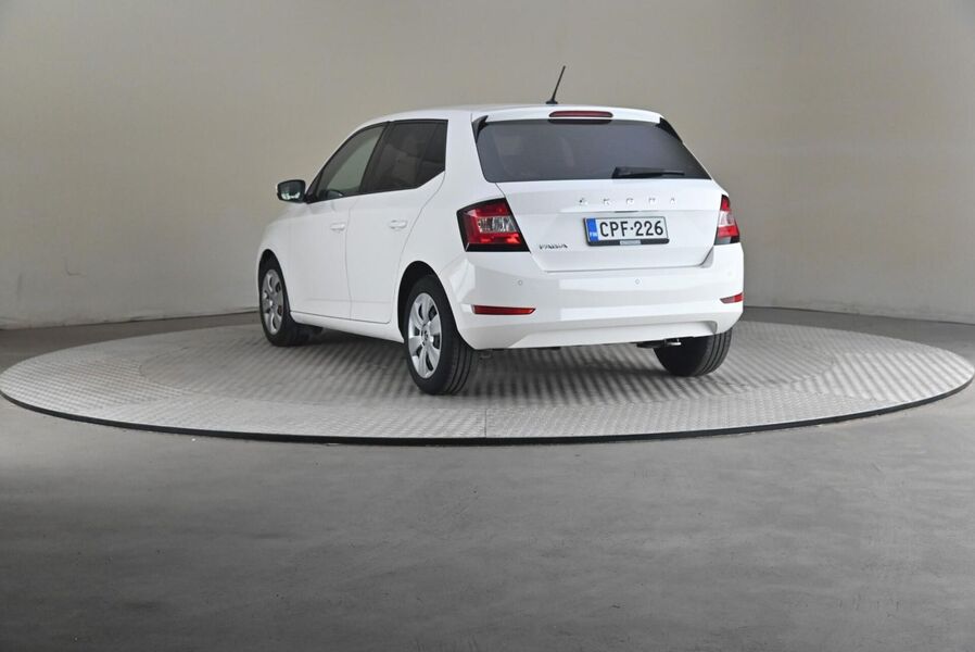 Skoda Fabia vaihtoauto