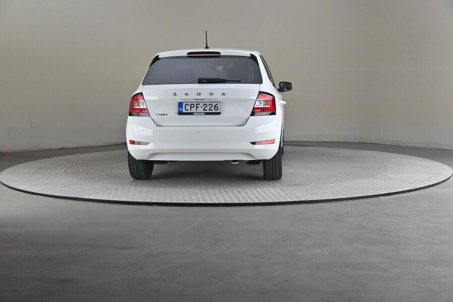 Skoda Fabia vaihtoauto
