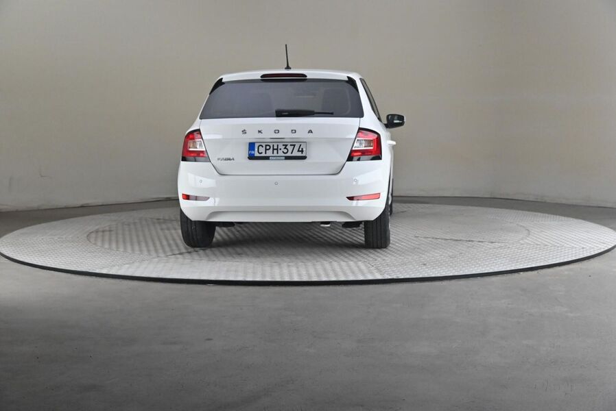 Skoda Fabia vaihtoauto