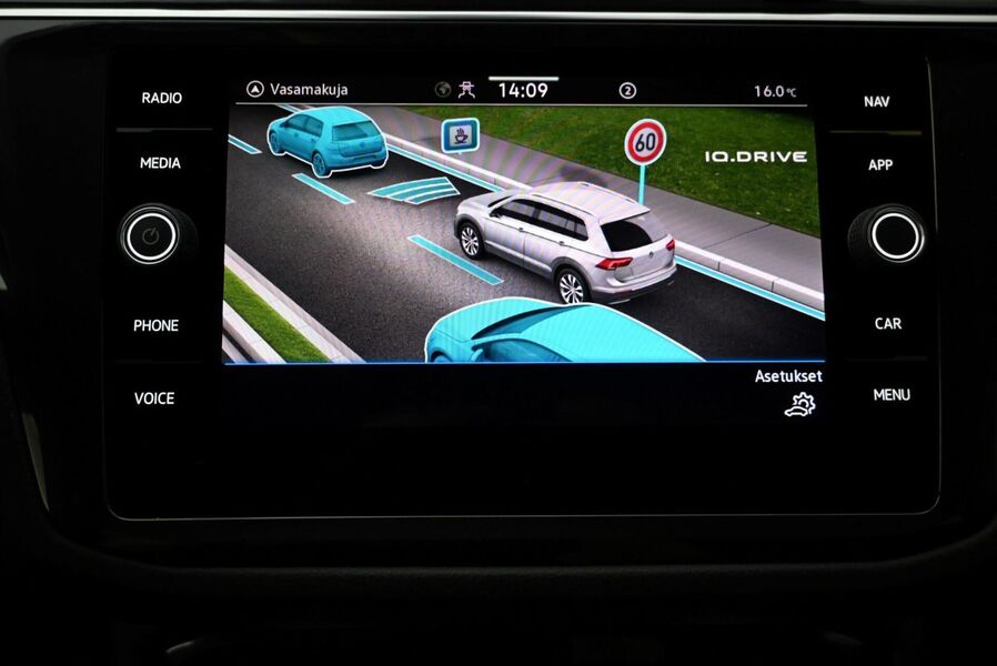 Volkswagen Tiguan vaihtoauto