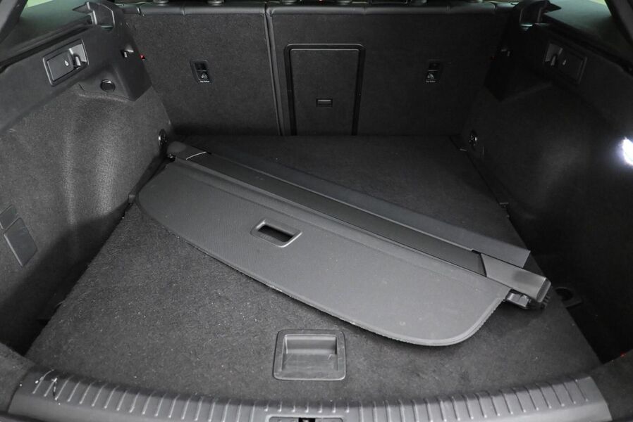 SEAT Leon Sportstourer vaihtoauto