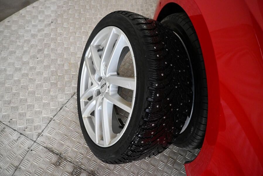 SEAT Leon Sportstourer vaihtoauto