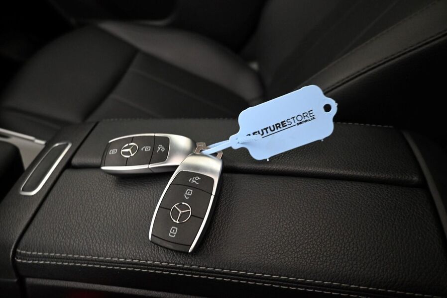 Mercedes-Benz EQB vaihtoauto