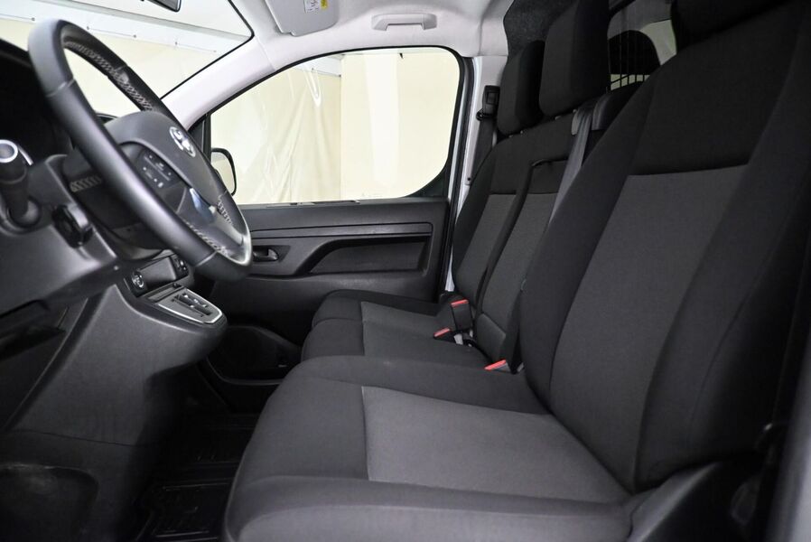 Toyota Proace EV vaihtoauto