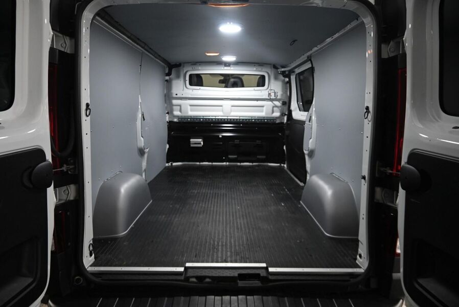 Renault Trafic vaihtoauto