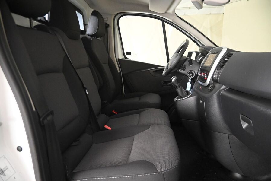 Renault Trafic vaihtoauto