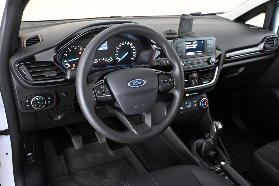 Ford Fiesta Van vaihtoauto