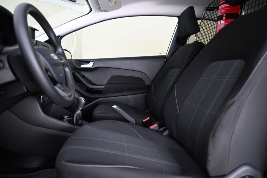 Ford Fiesta Van vaihtoauto