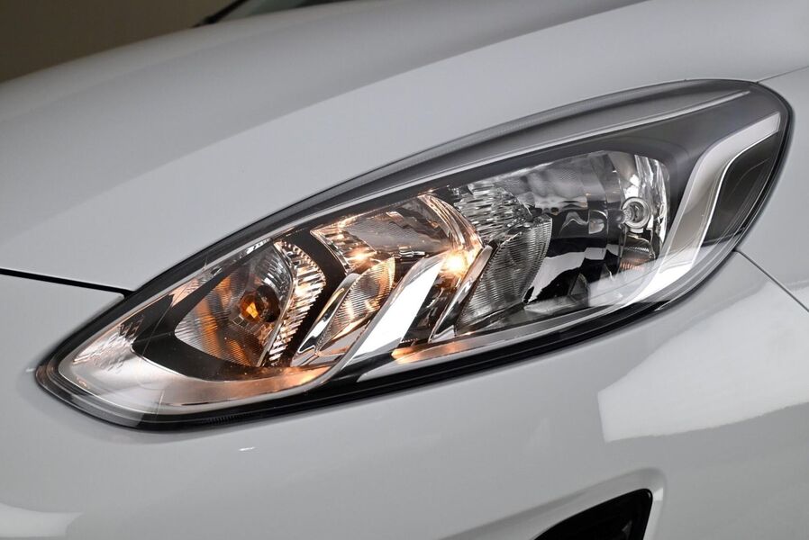 Ford Fiesta Van vaihtoauto