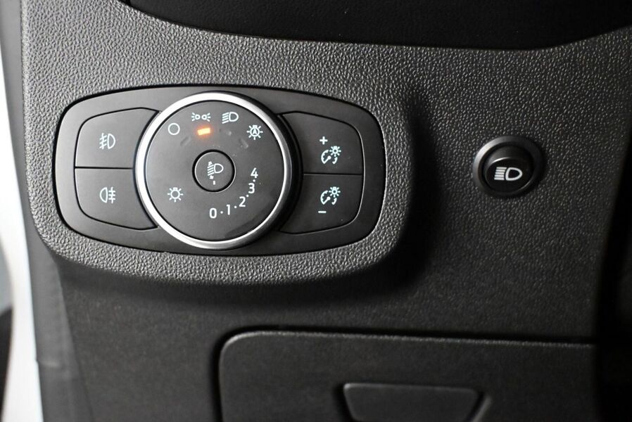 Ford Fiesta Van vaihtoauto