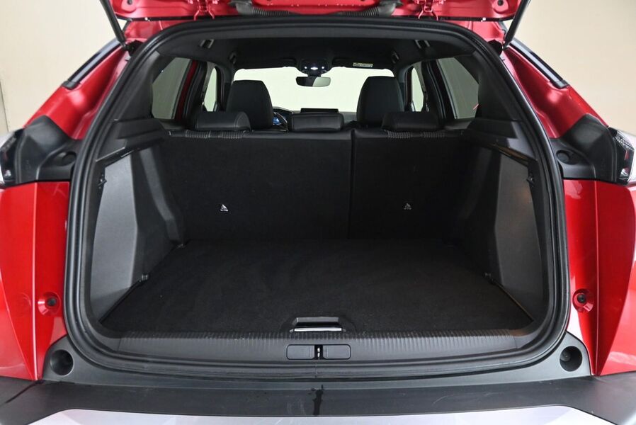 Peugeot e-2008 vaihtoauto