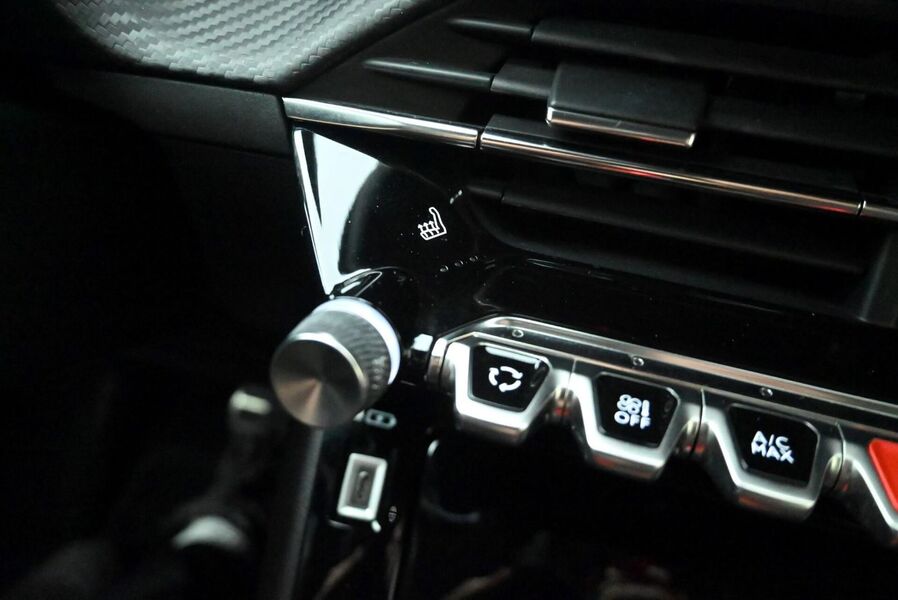 Peugeot e-2008 vaihtoauto