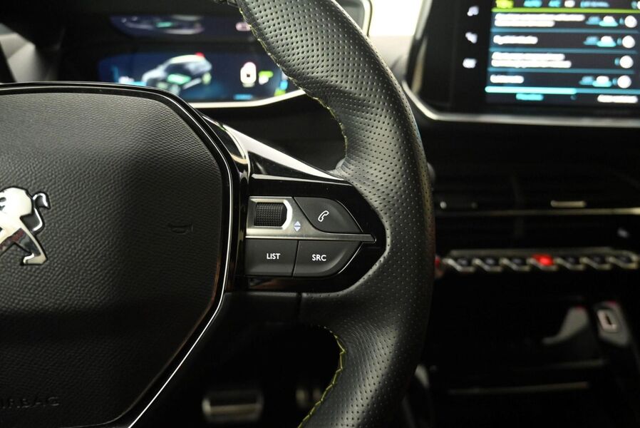 Peugeot e-2008 vaihtoauto