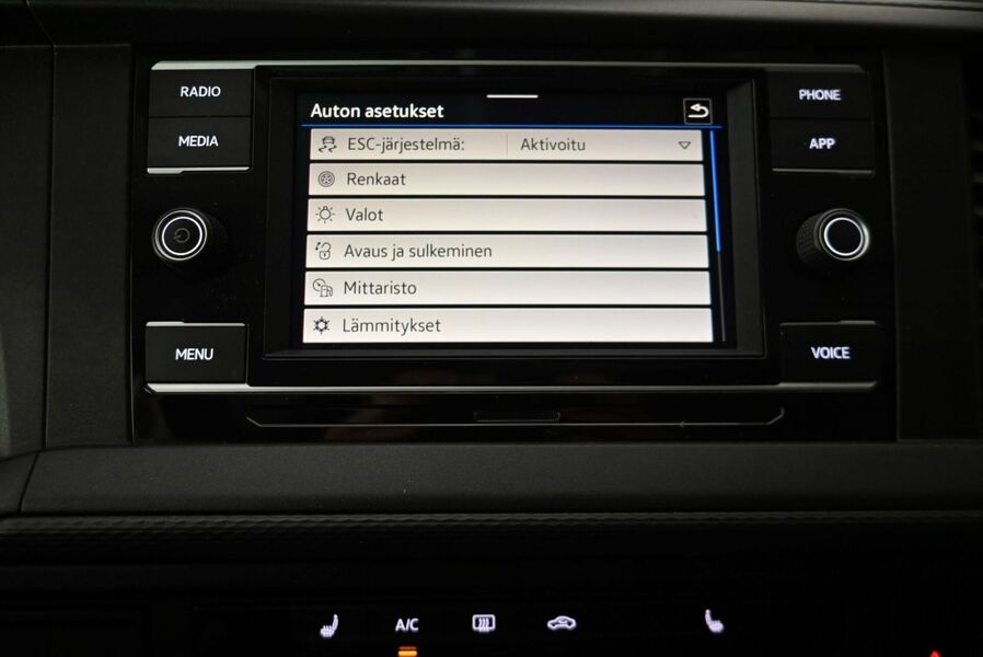 Volkswagen Transporter vaihtoauto