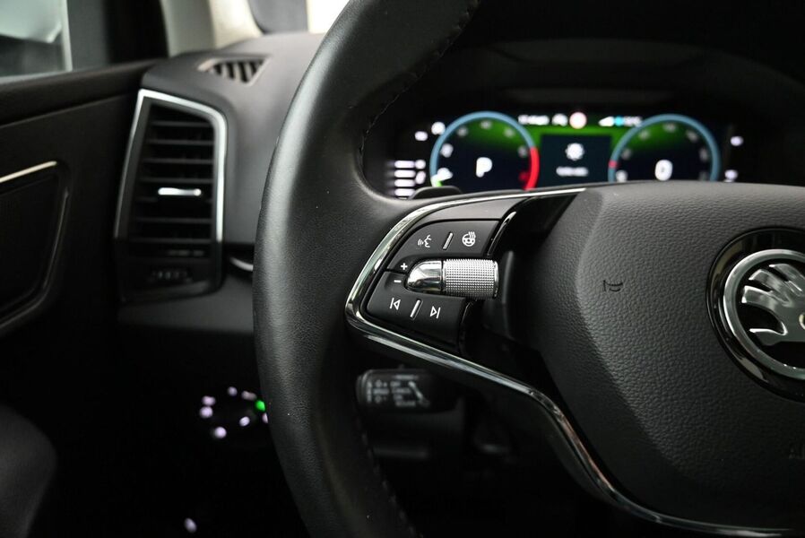 Skoda Karoq vaihtoauto