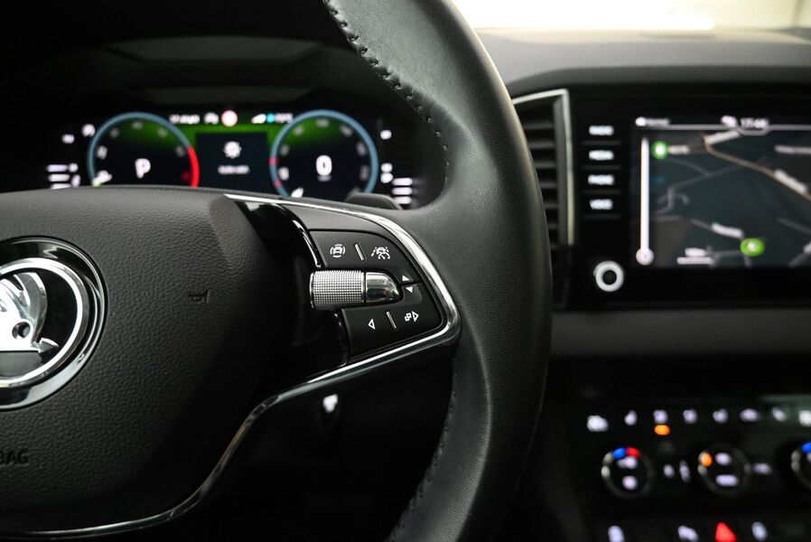 Skoda Karoq vaihtoauto