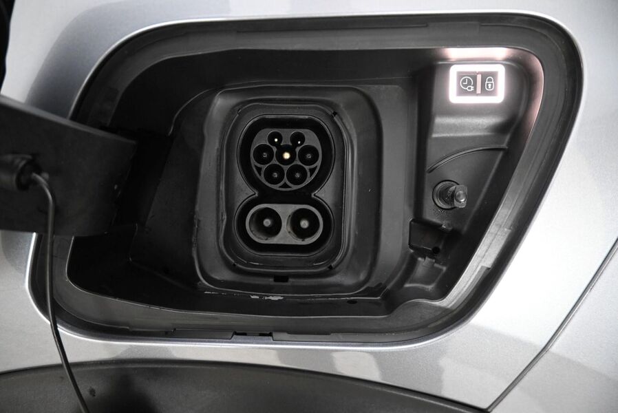 Peugeot e-2008 vaihtoauto