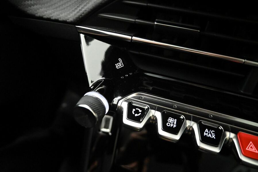 Peugeot e-2008 vaihtoauto