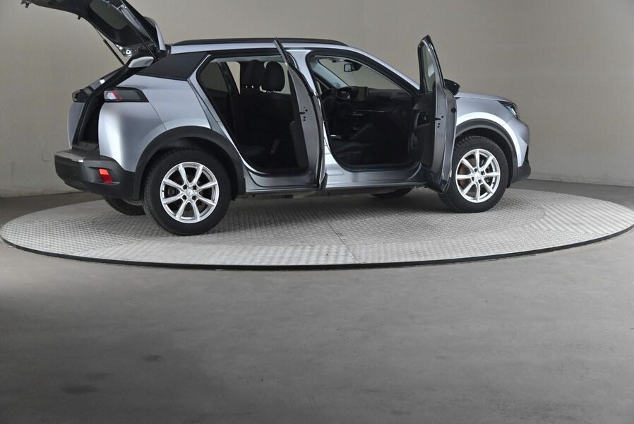 Peugeot e-2008 vaihtoauto