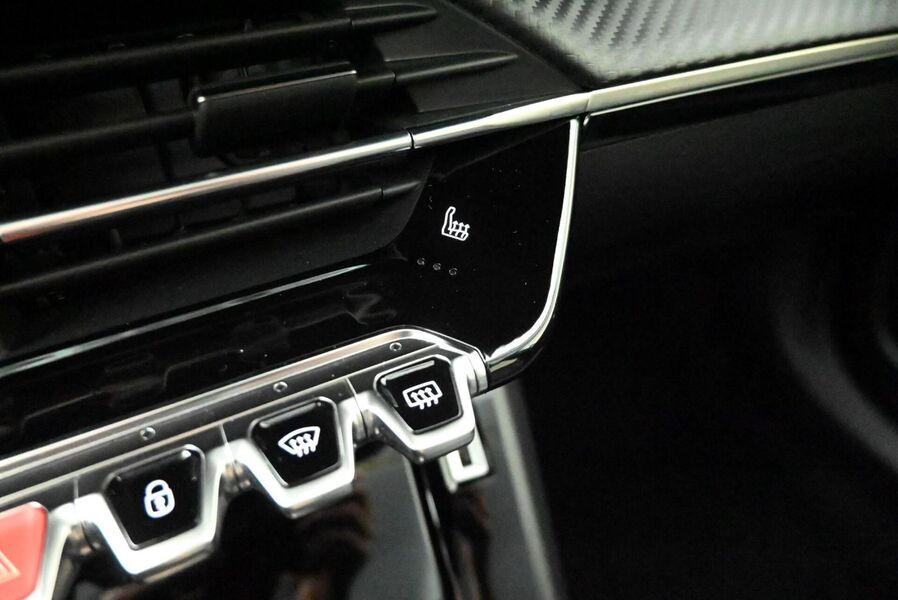 Peugeot e-2008 vaihtoauto