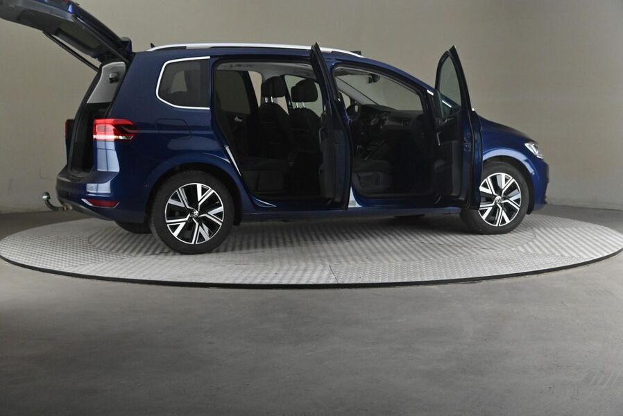 Volkswagen Touran vaihtoauto