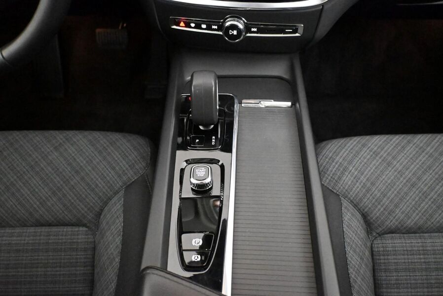 Volvo V60 Cross Country vaihtoauto